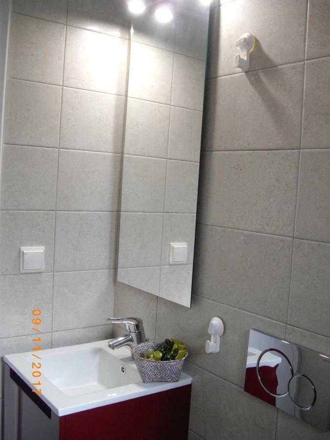 The 25Sqm Sunny, Modern And Comfortable Athens Exterior photo